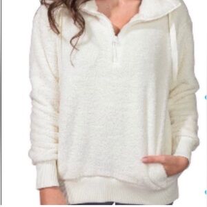 Cozy Sherpa Fleece White Quarter-Zip Pullover With Pockets